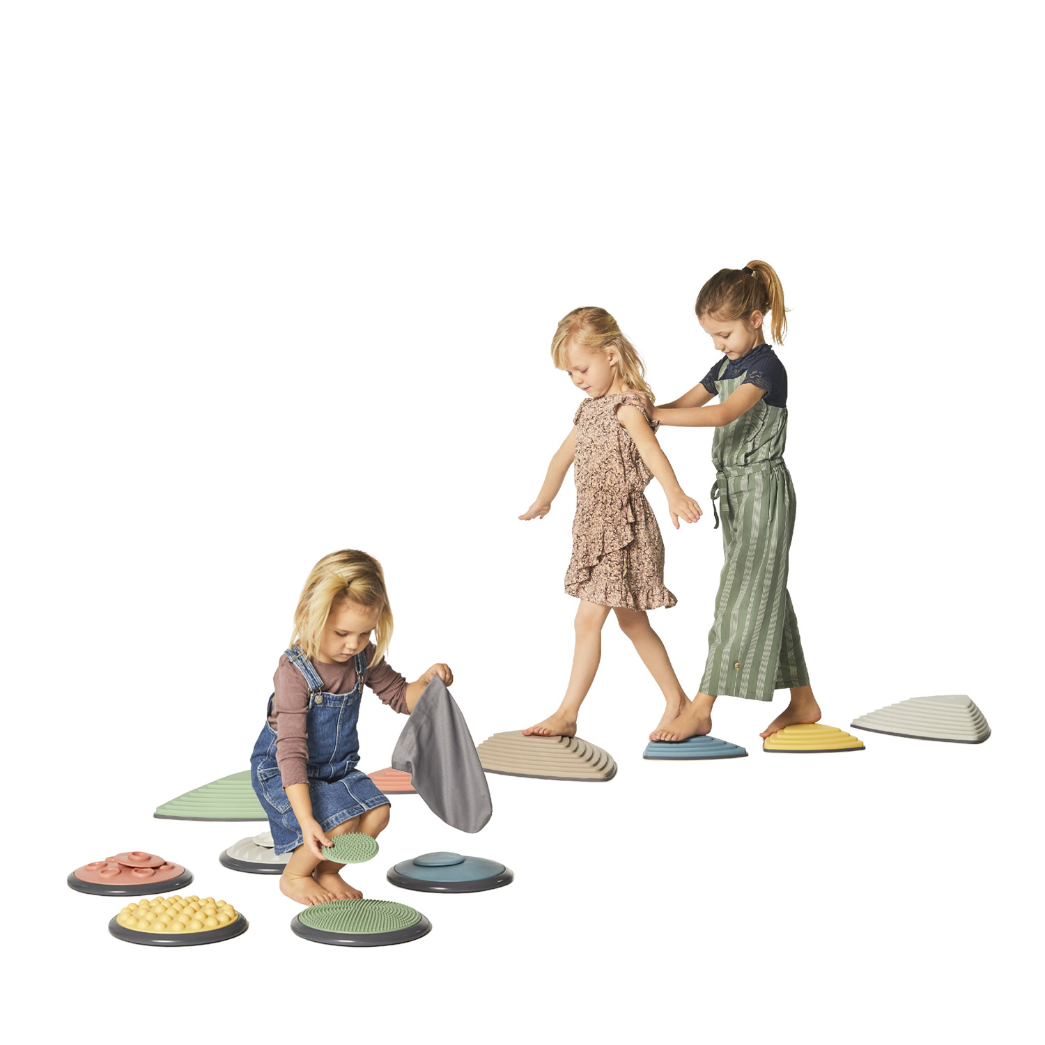 Gonge NORDIC Flusssteine u. taktile Scheiben, 16tlg. Gonge NORDIC Flusssteine u. taktile Scheiben, 16tlg.